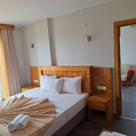 My Solmaz Hotel Çeşme Buitenkant foto